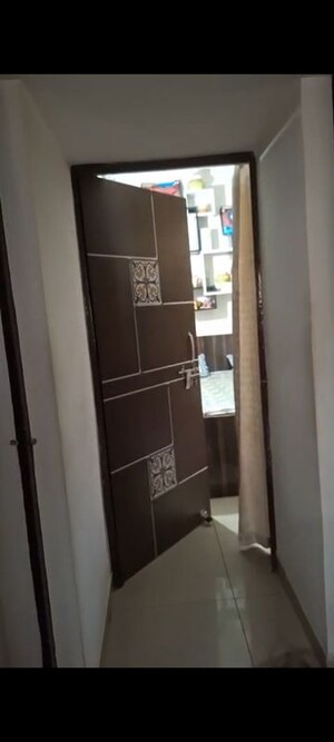 Furnished Amenities in 2 BHK Apartment at RWA Apartments Sector 37, Sector 37 – for Sale