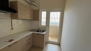 Room in 2 BHK Apartment at Bhartiya City Nikoo Homes 4, Thanisandra Main Road – for Rent