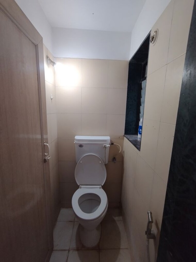 Bathroom, damji-mahavir-exotica 2 Bedroom 650 Sq.Ft. Apartment In Ghodbunder Road Thane 10568077