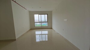 Room in 2 BHK Apartment at Dosti Eastern Bay, Wadala – for Rent