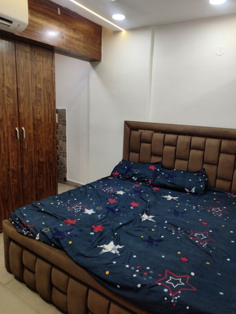 Bedroom, dlf-capital-greens-phase-i-and-ii Studio 370 Sq.Ft. Apartment In Moti Nagar Delhi 10568101