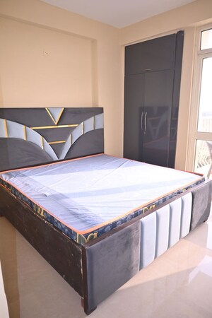 1 BHK Builder Floor For Rent in Sector 22