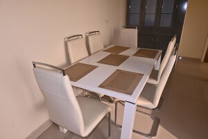 Team Area in 1 BHK Builder Floor at Sector 22 – for Rent