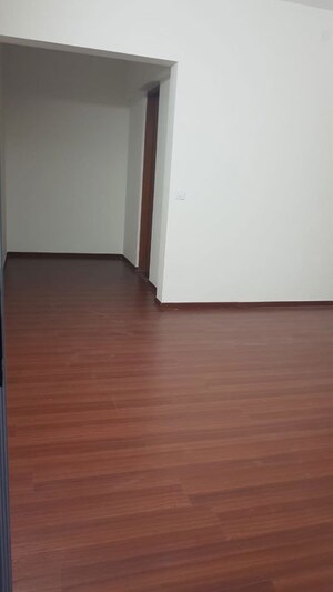 Room in 2 BHK Apartment at Amanora Elivate Tower, Hadapsar – for Sale