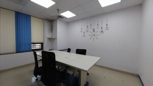 Office Space For Rent in Mittal Court, Nariman Point
