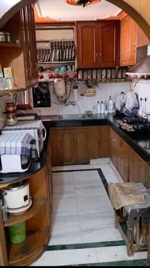 Kitchen in 2 BHK Builder Floor at Sector 22 – for Rent