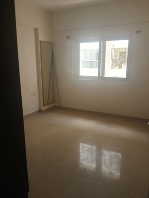 Room in 3 BHK Apartment at Provident Harmony, Thanisandra Main Road – for Rent
