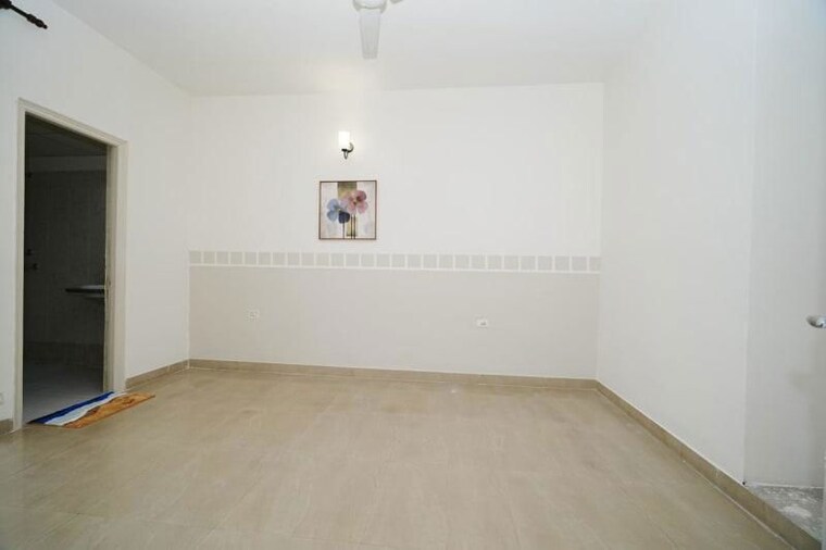 Room, mapsko-paradise 3 Bedroom 1340 Sq.Ft. Apartment In Sector 83 Gurgaon 10568187