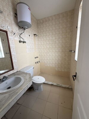 Bathroom in 2 BHK Builder Floor at Sector 21 – for Rent