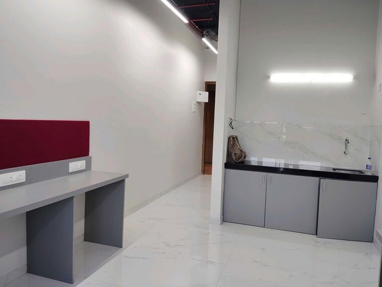 Room, mittal-tower-mumbai Commercial Office Space 1200 Sq.Ft. In Nariman Point Mumbai 10568165