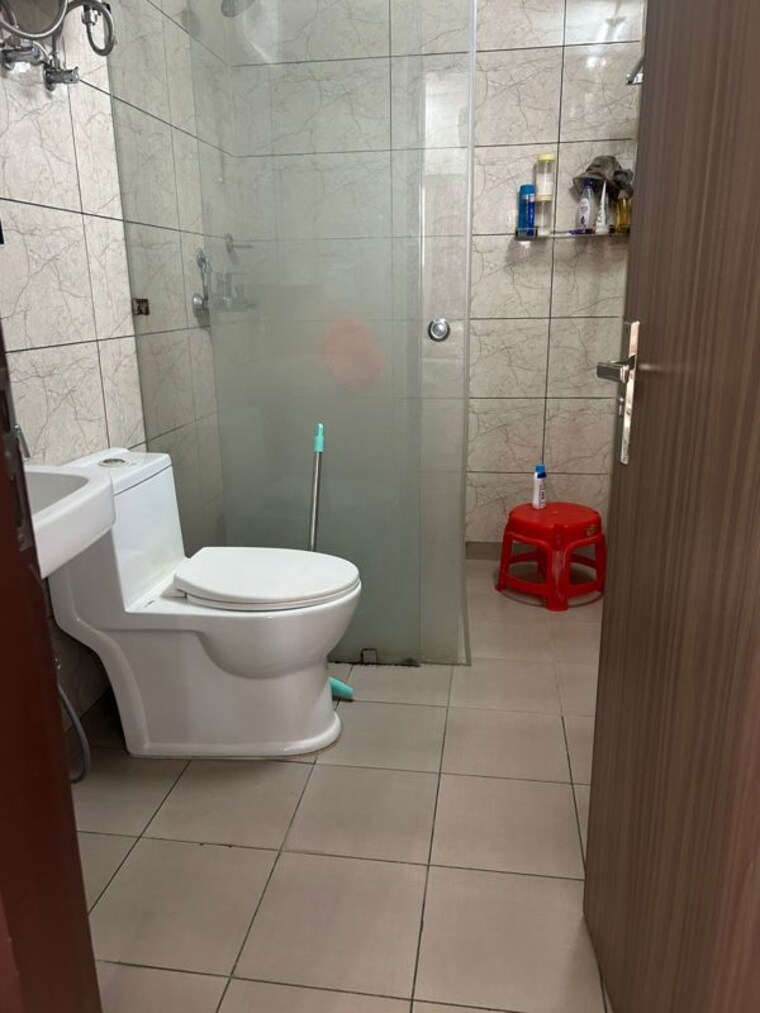 Bathroom, gulshan-botnia 3 Bedroom 1370 Sq.Ft. Apartment In Sector 144 Noida 10568193