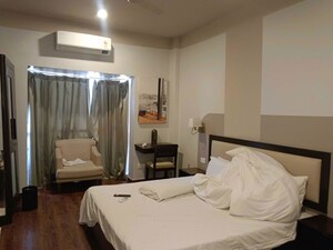 Bedroom in 3 BHK Builder Floor at Sector 22 – for Rent