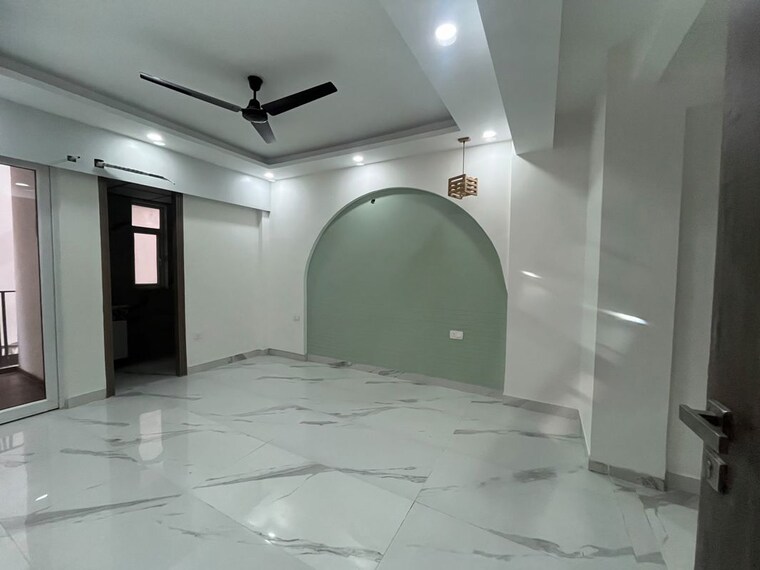 Bathroom, smart-world-gems 2.5 Bedroom 1103 Sq.Ft. Builder Floor In Sector 89 Gurgaon 10568252