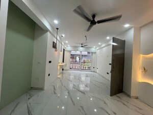 Bathroom in 2.5 BHK Builder Floor at Smart World Gems, Sector 89 – for Rent