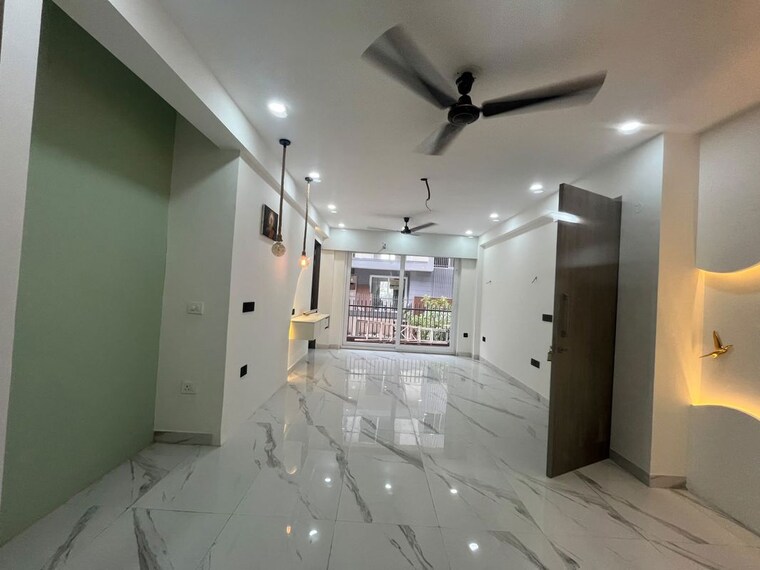 Bathroom, smart-world-gems 2.5 Bedroom 1103 Sq.Ft. Builder Floor In Sector 89 Gurgaon 10568252