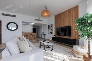 Kitchen in 2 BHK Apartment at Dosti Olive, Balkum Pada – for Sale