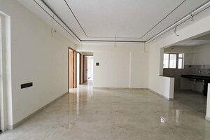 Room in 3 BHK Apartment at Kiwale – for Sale