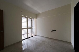 Room in 3 BHK Apartment at Kiwale – for Sale