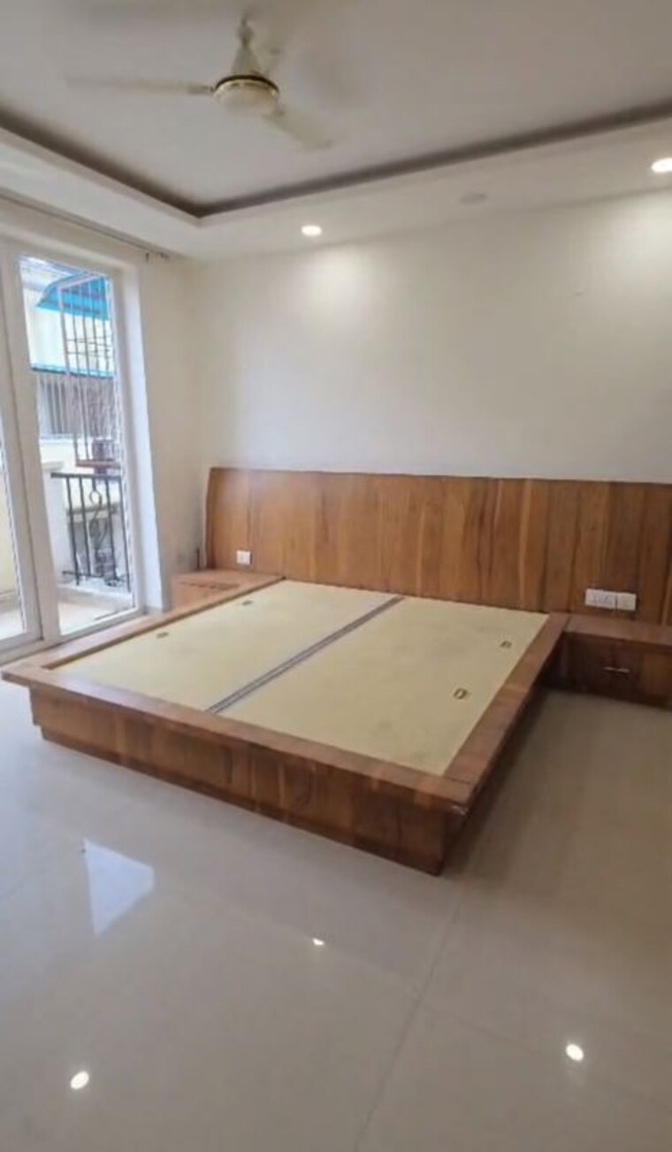 Bedroom, emaar-mgf-emerald-hills 3 Bedroom 1380 Sq.Ft. Apartment In Sector 65 Gurgaon 10568273