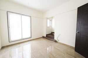 Room in 3 BHK Independent House at Chakan – for Sale