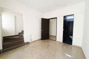 Room in 3 BHK Independent House at Chakan – for Sale