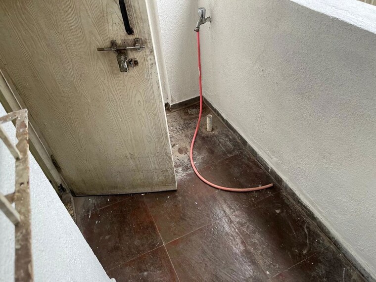 Balcony, narhe 2 Bedroom 902 Sq.Ft. Apartment In Narhe Pune 10568265