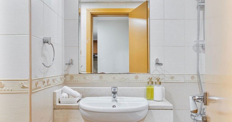 Bathroom, dosti-olive 2 Bedroom 662 Sq.Ft. Apartment In Balkum Pada Thane 10568282