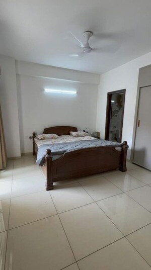 Bedroom in 2.5 BHK Apartment at Supertech Cape Town, Sector 74 – for Sale