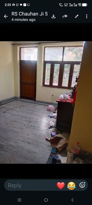 Parking in 2.5 BHK Builder Floor at Sector 19 – for Rent