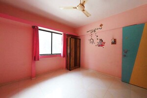 Room in 2 BHK Apartment at Bhekrai Nagar – for Sale