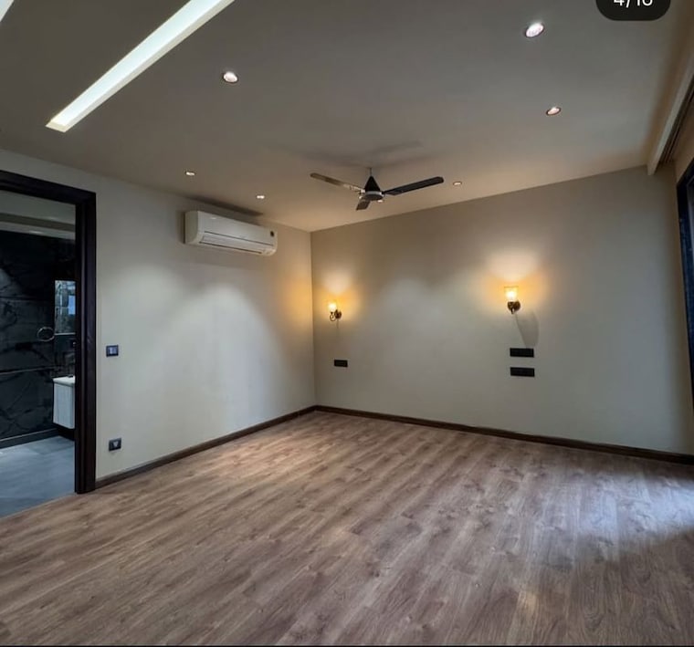 Room, dlf phase iv 4 Bedroom 4050 Sq.Ft. Builder Floor In Dlf Phase iv Gurgaon 10568304