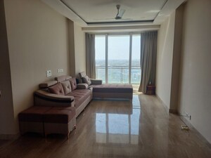 5 BHK Penthouse For Rent in Ambience Tivertone, Sector 50
