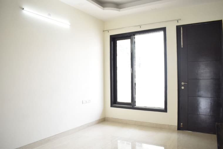 Room, sector 52a 2 Bedroom 1200 Sq.Ft. Builder Floor In Sector 52a Gurgaon 10568360