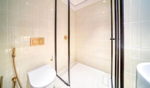 Bathroom in 3 BHK Apartment at Dosti Olive, Balkum Pada – for Sale