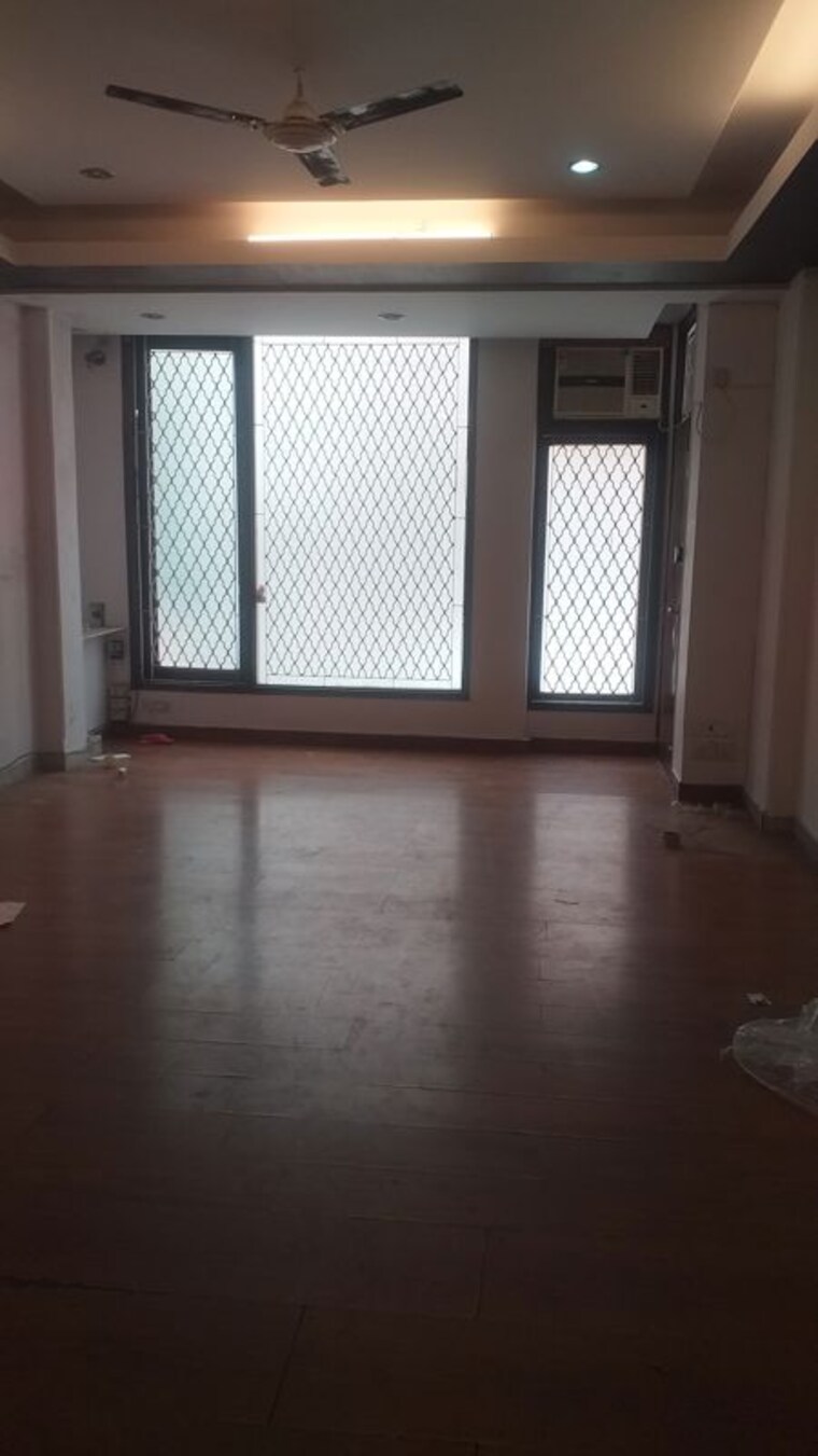 Room, sarvapriya vihar 2 Bedroom 1000 Sq.Ft. Builder Floor In Sarvapriya Vihar Delhi 10568395