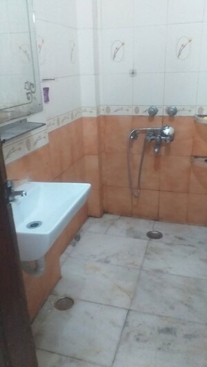Bathroom in 2 BHK Builder Floor at Sarvapriya Vihar – for Rent