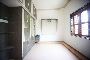 Room in 3 BHK Independent House at Nikol – for Sale