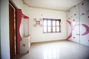 Room in 3 BHK Independent House at Nikol – for Sale