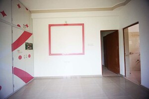 Room in 3 BHK Independent House at Nikol – for Sale