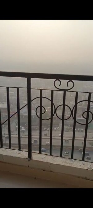 1 BHK Apartment For Rent in Gaur City 2 - 14th Avenue, Sector 16c Greater Noida