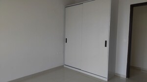Room in 3 BHK Apartment at Omaxe The Resort, South Mullanpur – for Sale