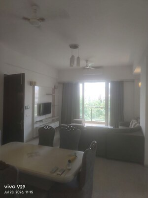 Living Room in 3.5 BHK Apartment at Unitech Harmony, Sector 50 – for Rent