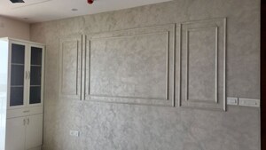 Room in 3 BHK Apartment at Pashmina Waterfront, Old Madras Road – for Rent