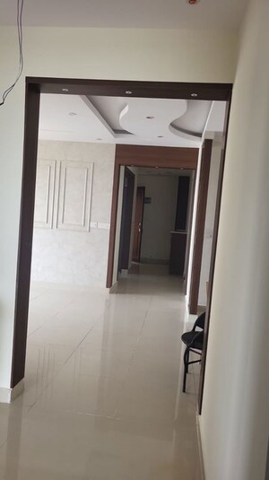 3 BHK Apartment For Rent in Pashmina Waterfront, Old Madras Road