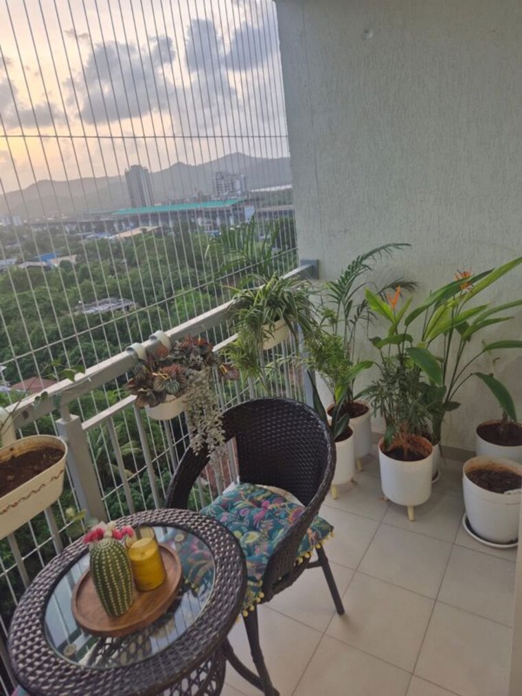 Team Area, vr-bhoomi-acres-f-wing 3.5 Bedroom 1100 Sq.Ft. Apartment In Ghodbunder Road Thane 10568447