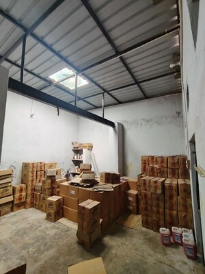 Team Area in  Warehouse at Rajendra Park – for Rent