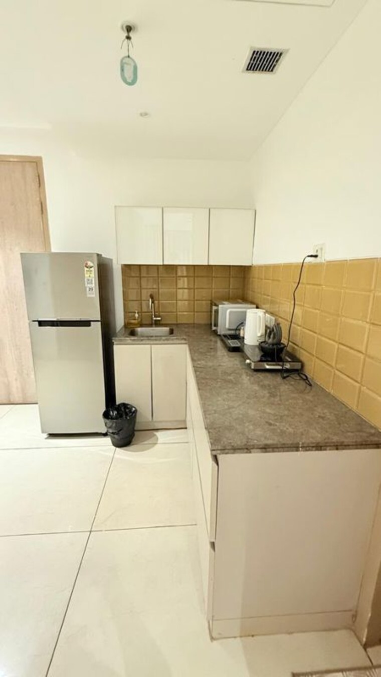 Bathroom, imperia-esfera 2.5 Bedroom 1578 Sq.Ft. Apartment In Sector 37c Gurgaon 10568464