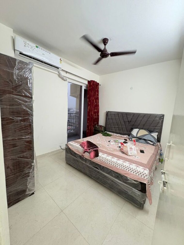 Bedroom, signature-global-the-millennia 2 Bedroom 750 Sq.Ft. Apartment In Sector 37d Gurgaon 10568500
