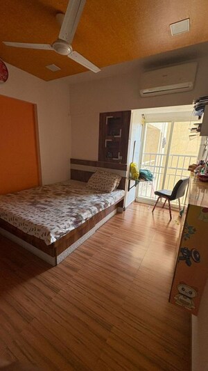 2 BHK Apartment For Rent in Hiranandani Estate, Ghodbunder Road