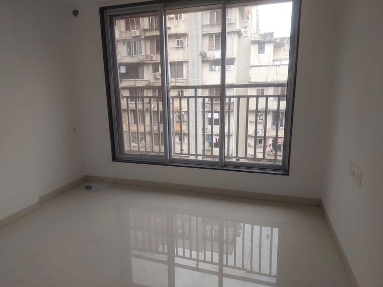 Balcony, yash-ina-apartments 2 Bedroom 600 Sq.Ft. Apartment In Goregaon West Mumbai 10568506